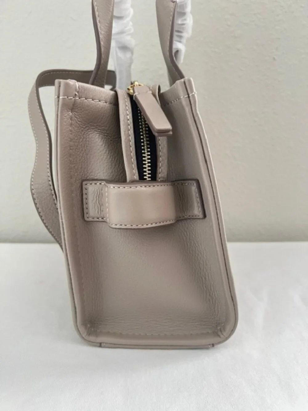 Marc Jacobs Women's Gray The Leather Small Cement Tote Bag
